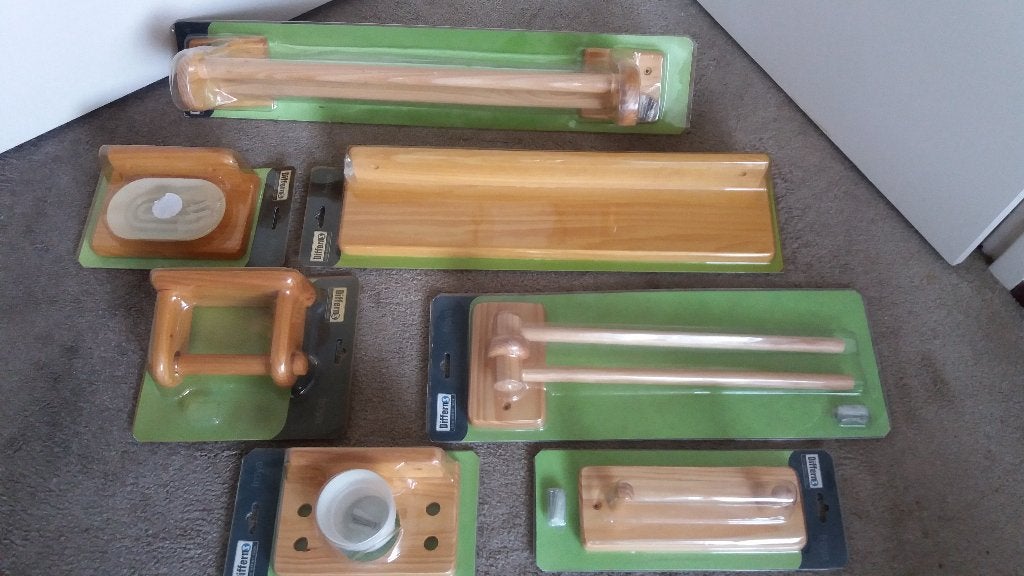 7 delige badkamer set voor 15 euro, Ophalen, Nieuw, Hout