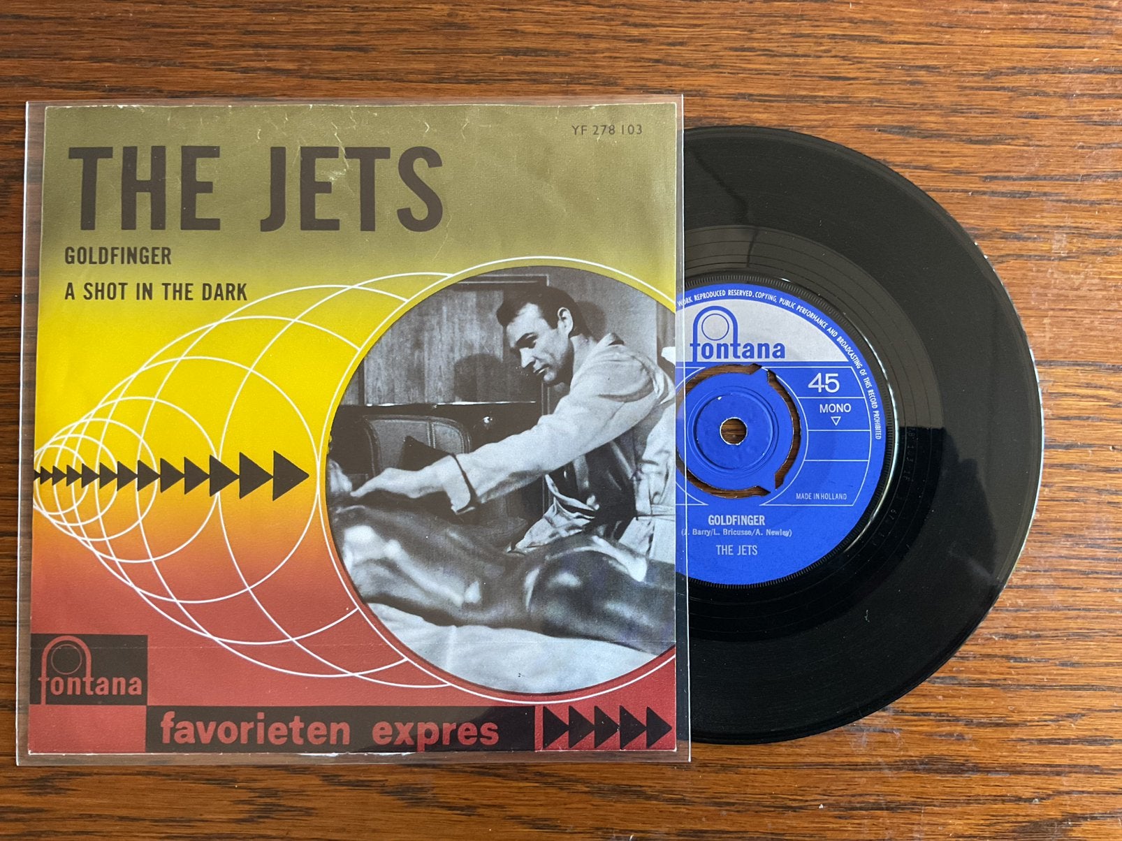 The Jets. Goldfinger, Ophalen of Verzenden, Zo goed als nieuw