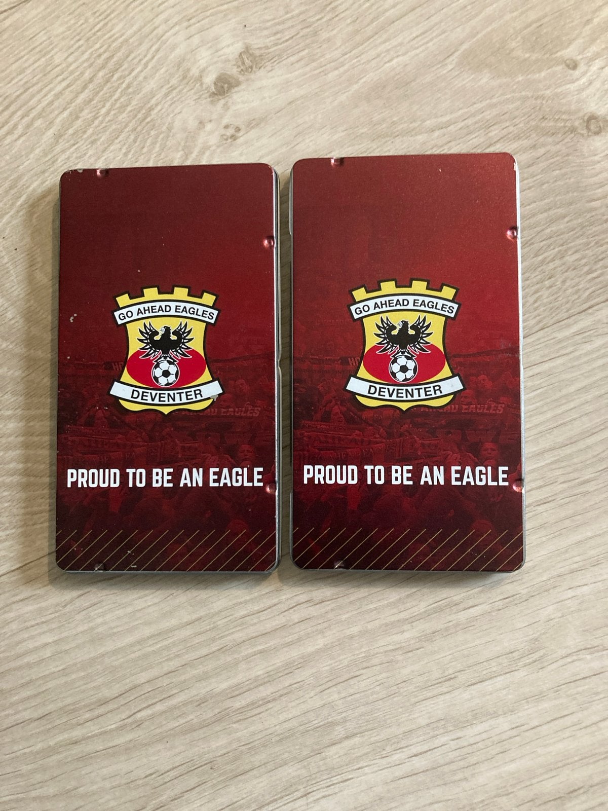 Go Ahead Eagles pennenblikken (2 stuks), Ophalen of Verzenden, Gebruikt, Overige binnenlandse clubs, Overige typen