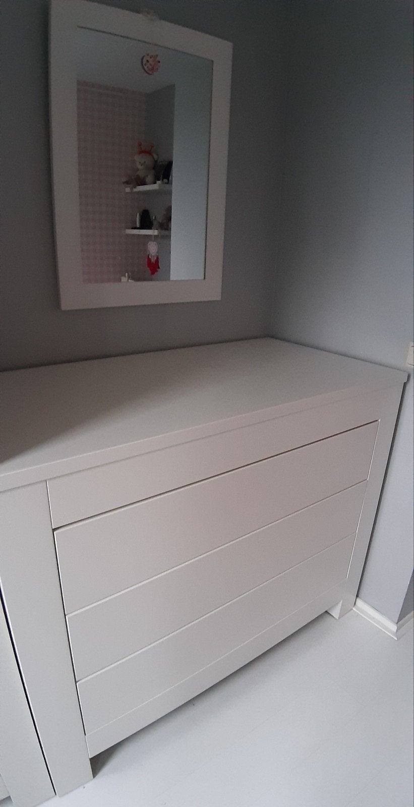 Commode Ladekast Mat wit Greeploos, Huis en Inrichting, Kasten | Ladekasten, Zo goed als nieuw, Minder dan 100 cm, 50 tot 100 cm