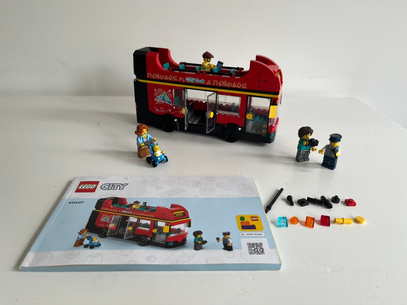 LEGO City Double-Decker Sightseeing Bus (Compleet)