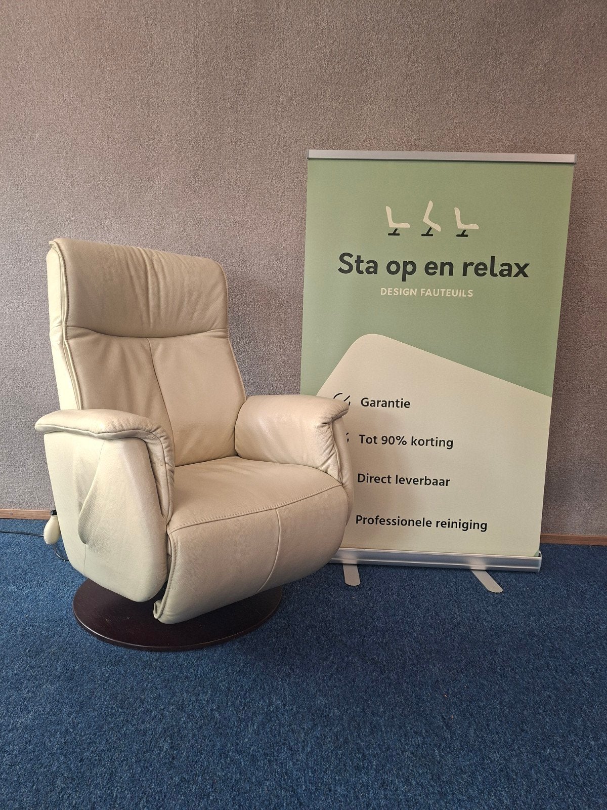 Sta op relax fauteuil Prominent goteborg zo goed als nieuw!