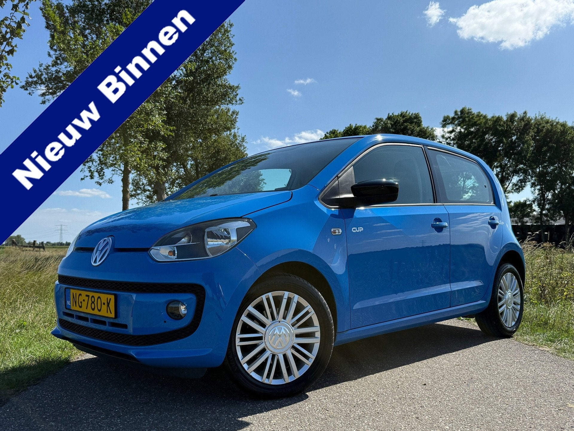 Volkswagen Up! 1.0 high up! BlueMotion | Navi | Stoelverwarm, Auto's, Voorwielaandrijving, Euro 5, Stof, Gebruikt