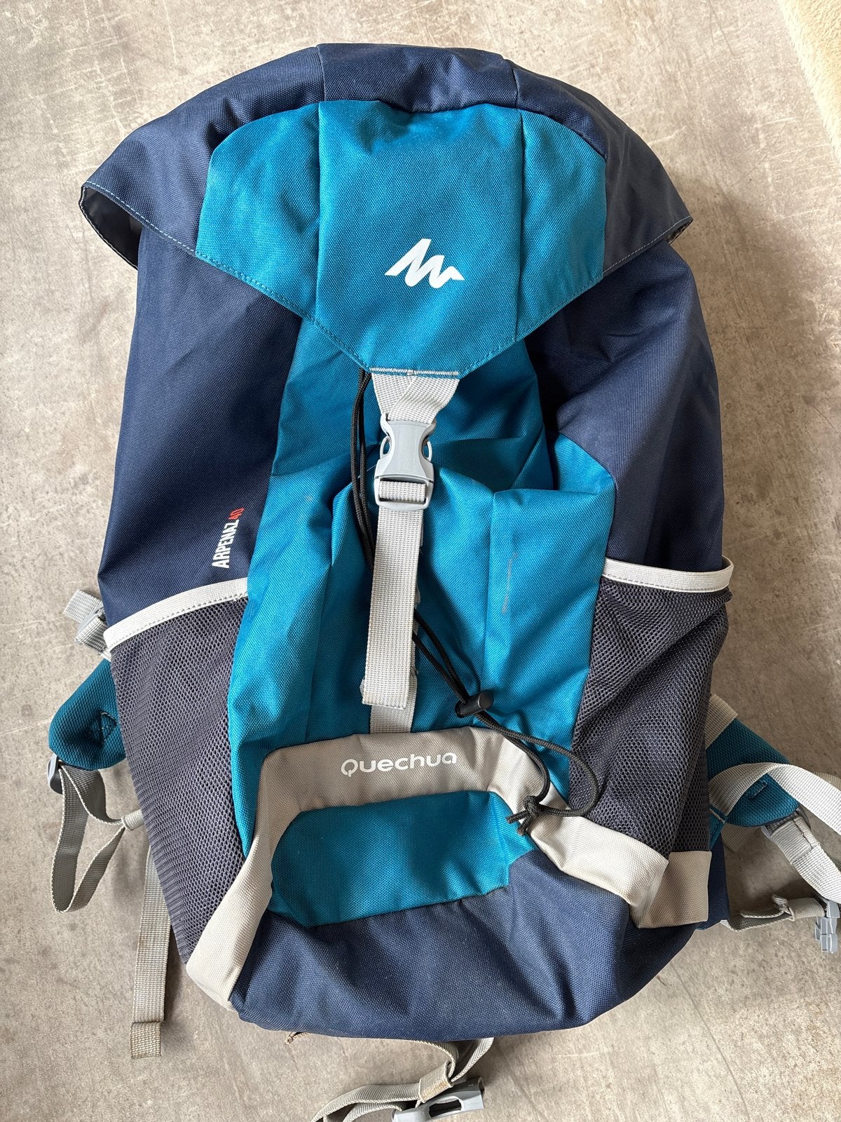 Quechua Arpenaz 40 Trekkingrugzak - Zo goed als nieuw, 25 tot 40 cm, Zo goed als nieuw, Trekking, Ophalen
