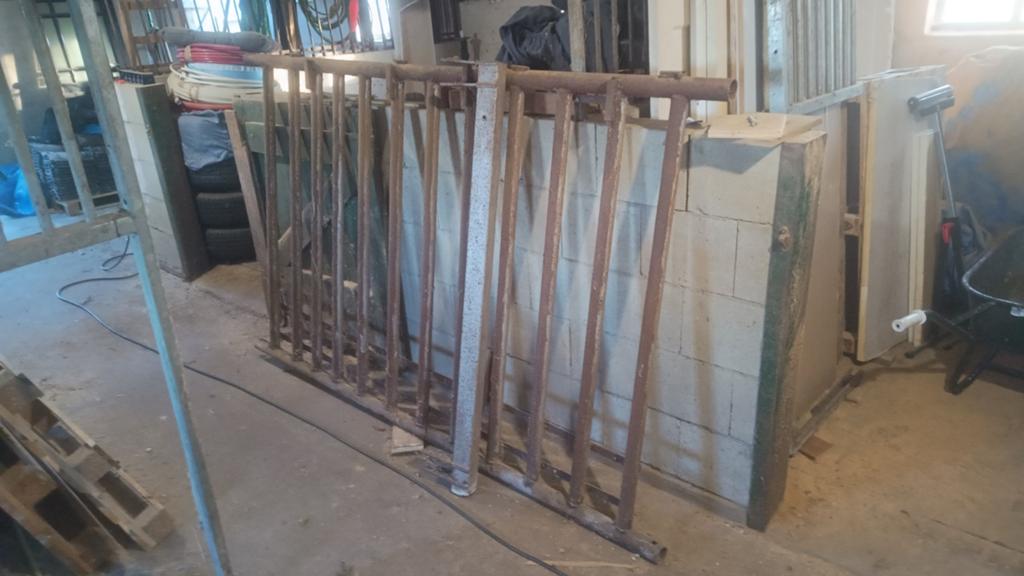 Zwaar stalen spijlen hekwerk stalhek  L241 H150 118x150, Weidegang, 4 paarden of pony's of meer
