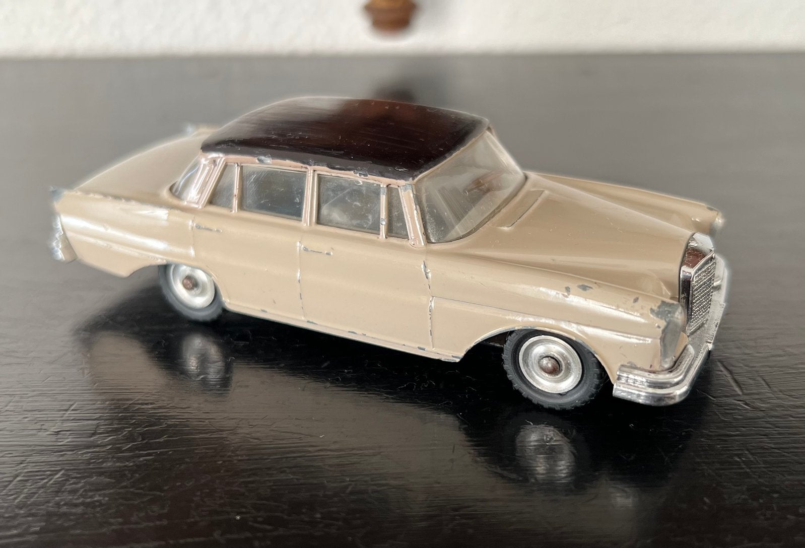 JRD nr. 153 Mercedes 220s, Verzenden, Zo goed als nieuw, Auto