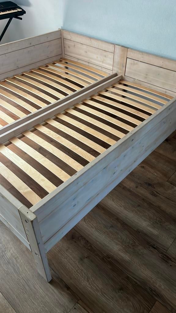 1 bed van het merk lifetime, 1 bedlade:, Huis en Inrichting, Slaapkamer | Bedden, Gebruikt, 90 cm, Ophalen of Verzenden, 200 cm