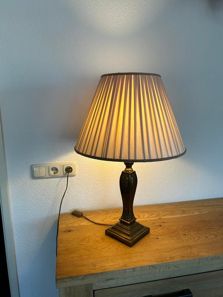 Antieke lamp met kap messing onderstel, Ophalen