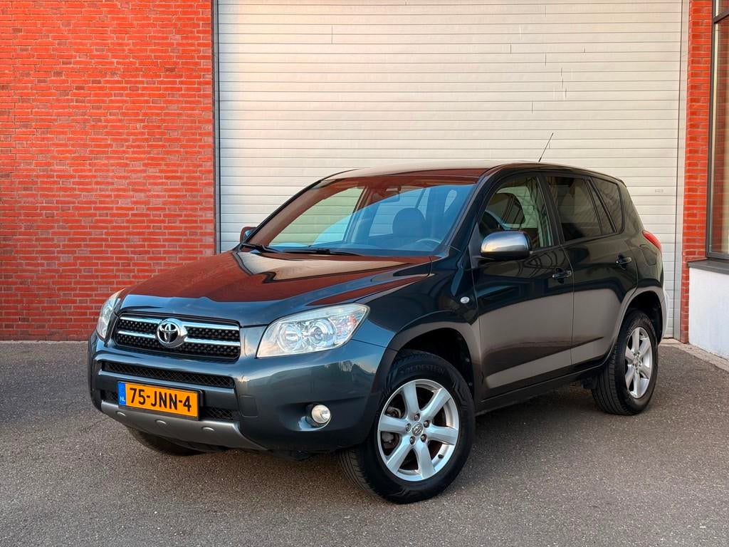 Toyota RAV4 2.0 VVTi X-Style| AUTOMAAT| NAP|TREKHAAK| NEW AP, Automaat, 1998 cc, Stof, Zwart
