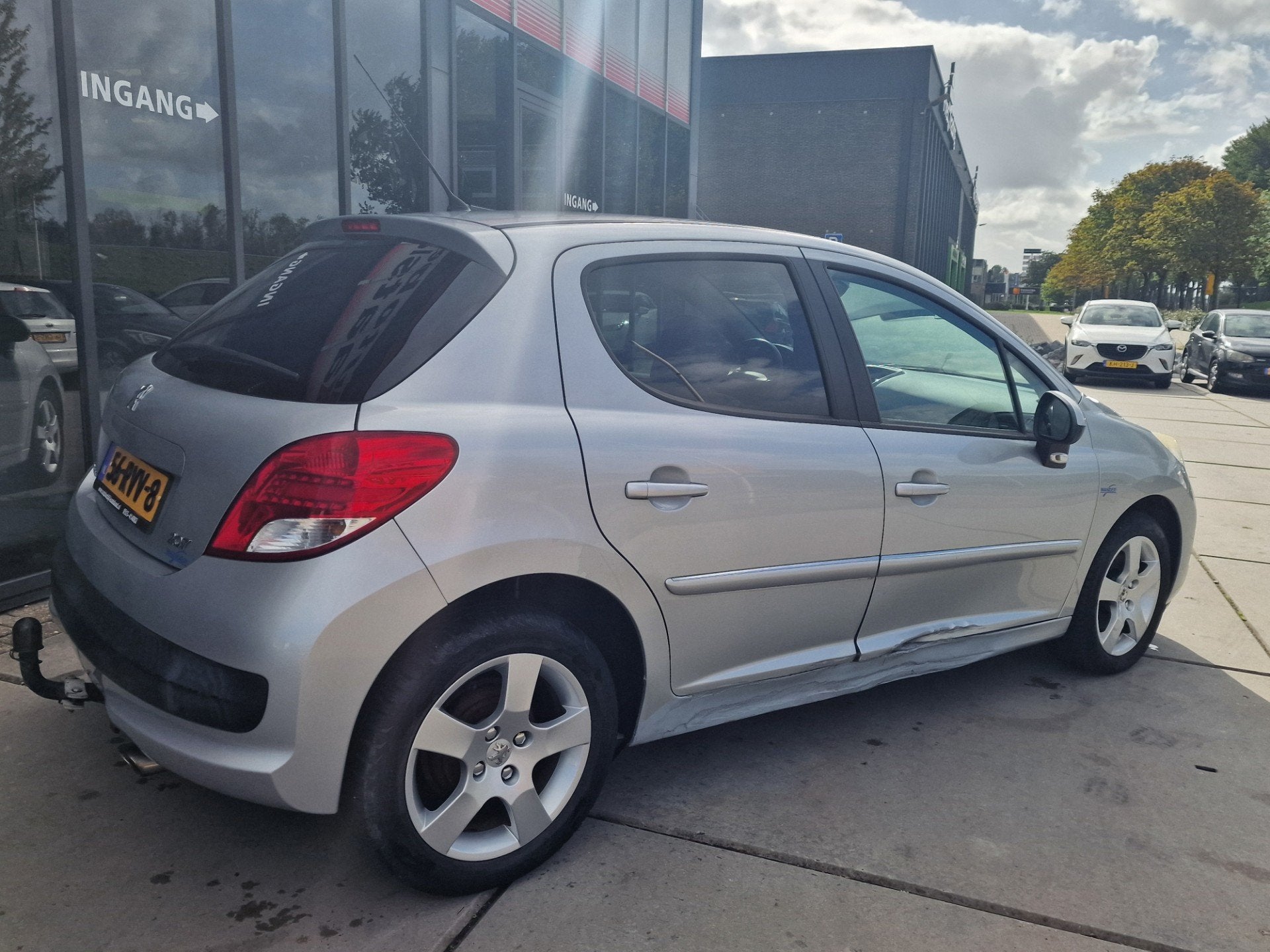 Peugeot 207 1.4 VTi Allure - Trekhaak - Clima - Nieuwe APK, Voorwielaandrijving, Euro 5, 1064 kg, 49 €/maand