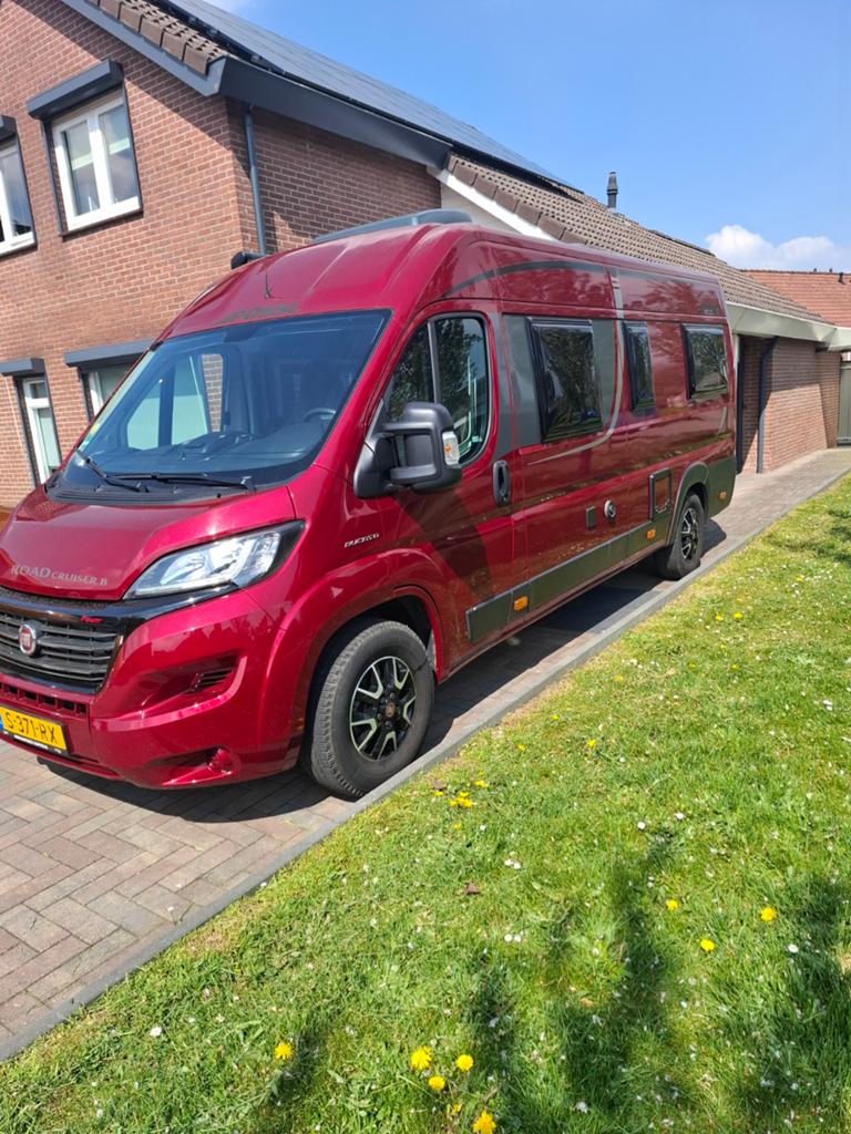Rode buscamper, Pössl Roadcruiser D Line,, Automaat, Ringverwarming, Fiat, Pössl