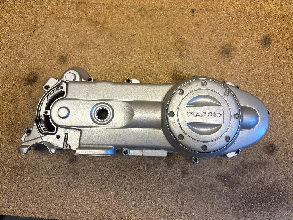 Carterkap / deksel Vespa Sprint / Primavera EURO4 v.a. 2018, Fietsen en Brommers, Brommeronderdelen | Scooters, Ophalen of Verzenden