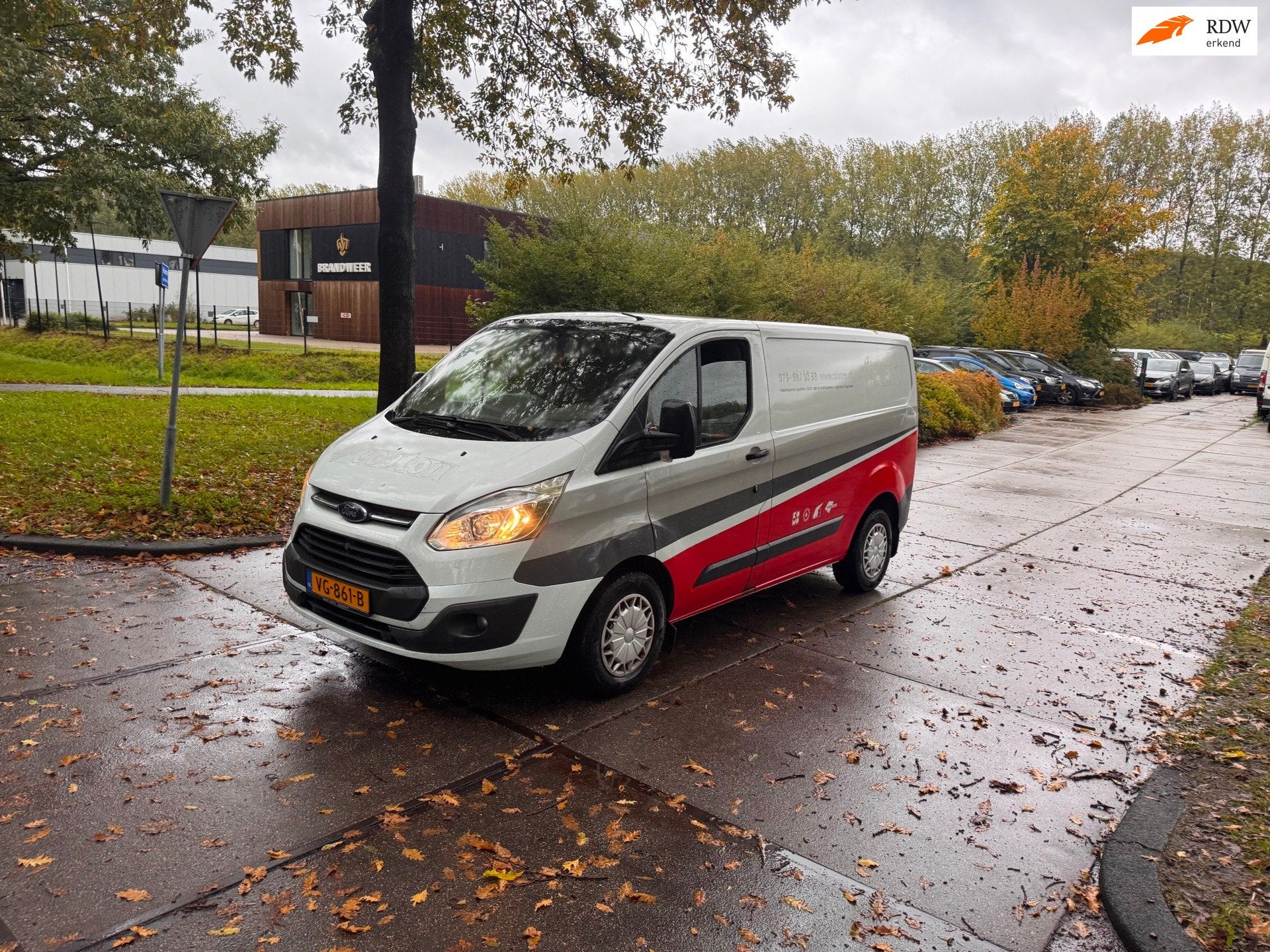 Ford Transit Custom 270 2.2 TDCI L1H1 Trend Navi.Clima.Camer, Voorwielaandrijving, Euro 5, Gebruikt, 4 cilinders