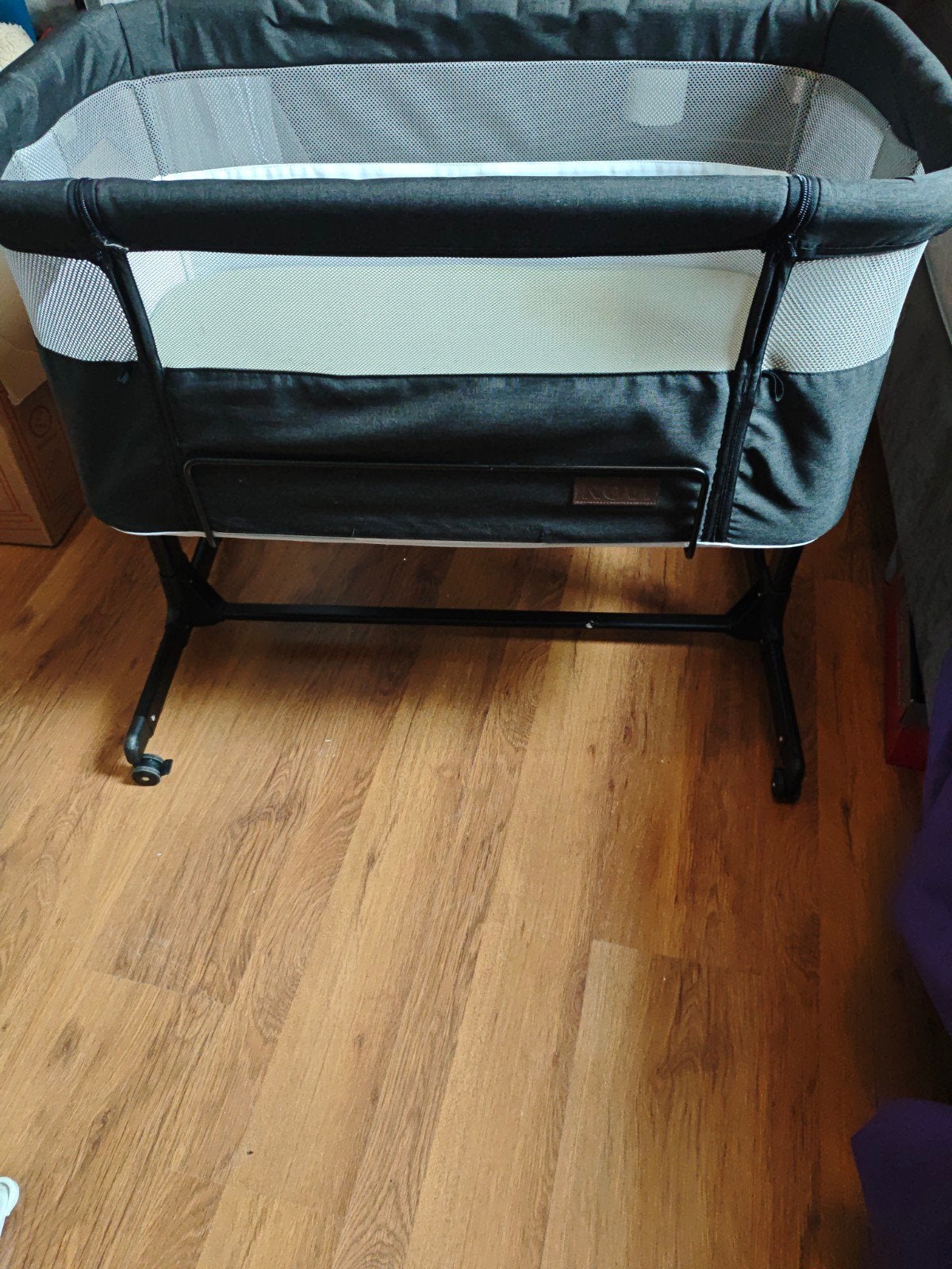 Novi co-sleeper/ledikant met hoeslaken, Kinderen en Baby's, Ophalen, Gebruikt, Ledikant