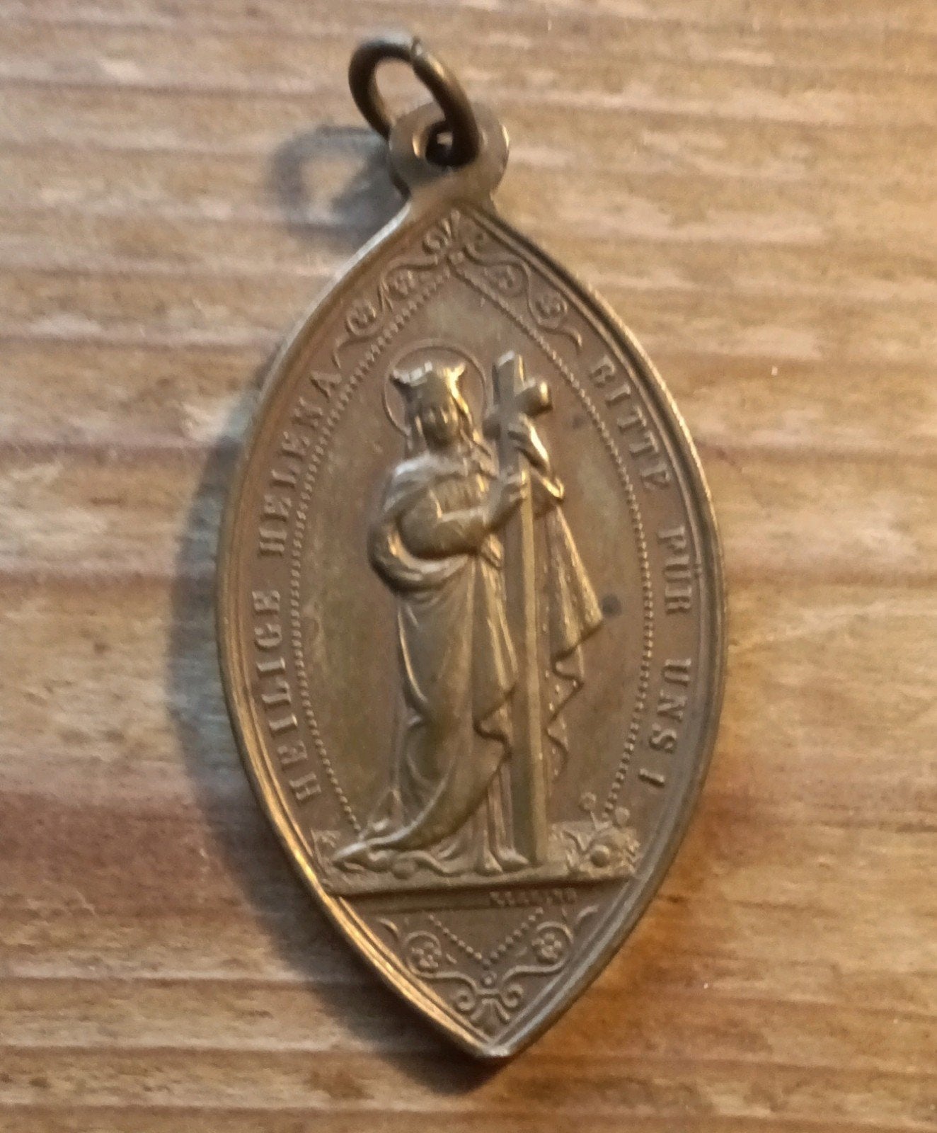 pelgrims medaille Trier 1891 Heilig Ruckwallfahrt very rare, Ophalen of Verzenden, Zo goed als nieuw, Sieraad, Christendom | Katholiek