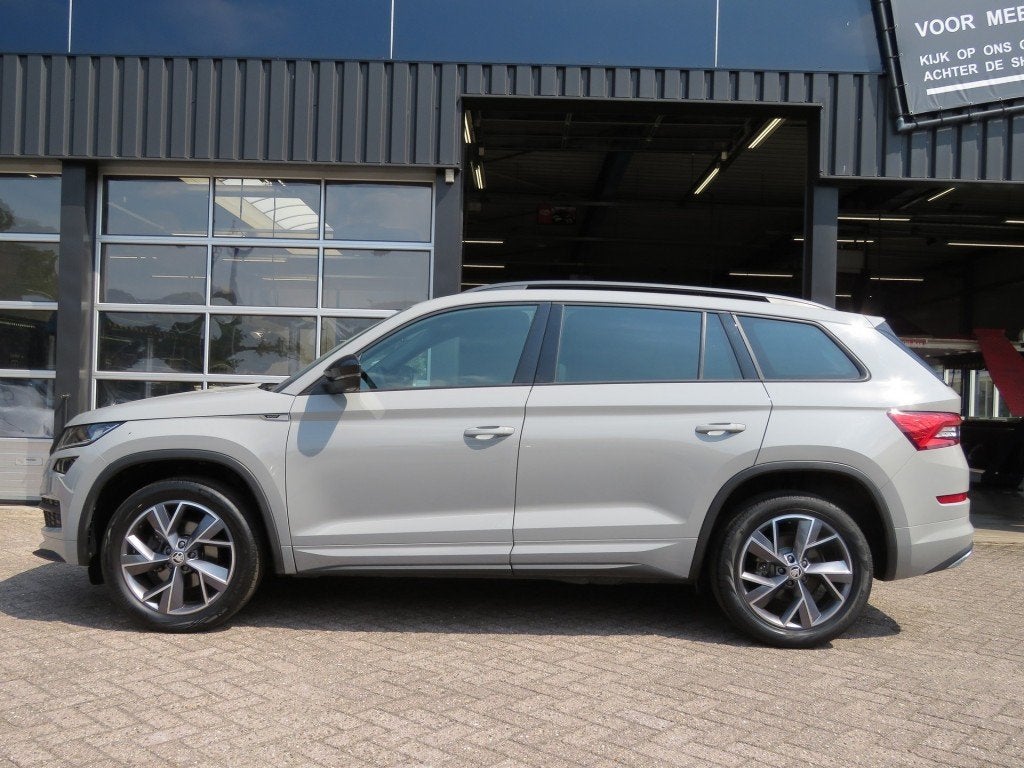 Skoda KODIAQ 1.5 TSI 150pk SPORTLINE / 19 Inch / Trekhaak we, Euro 6, 4 cilinders, Origineel Nederlands, Handgeschakeld