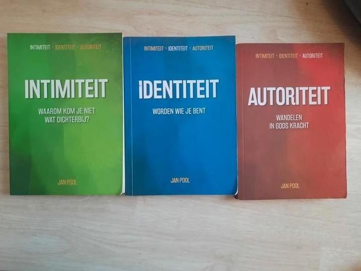 Jan Pool Boeken: Autoriteit, Identiteit, Intimiteit Set, Boeken, Ophalen of Verzenden, Gelezen, Jan Pool, Christendom | Protestants