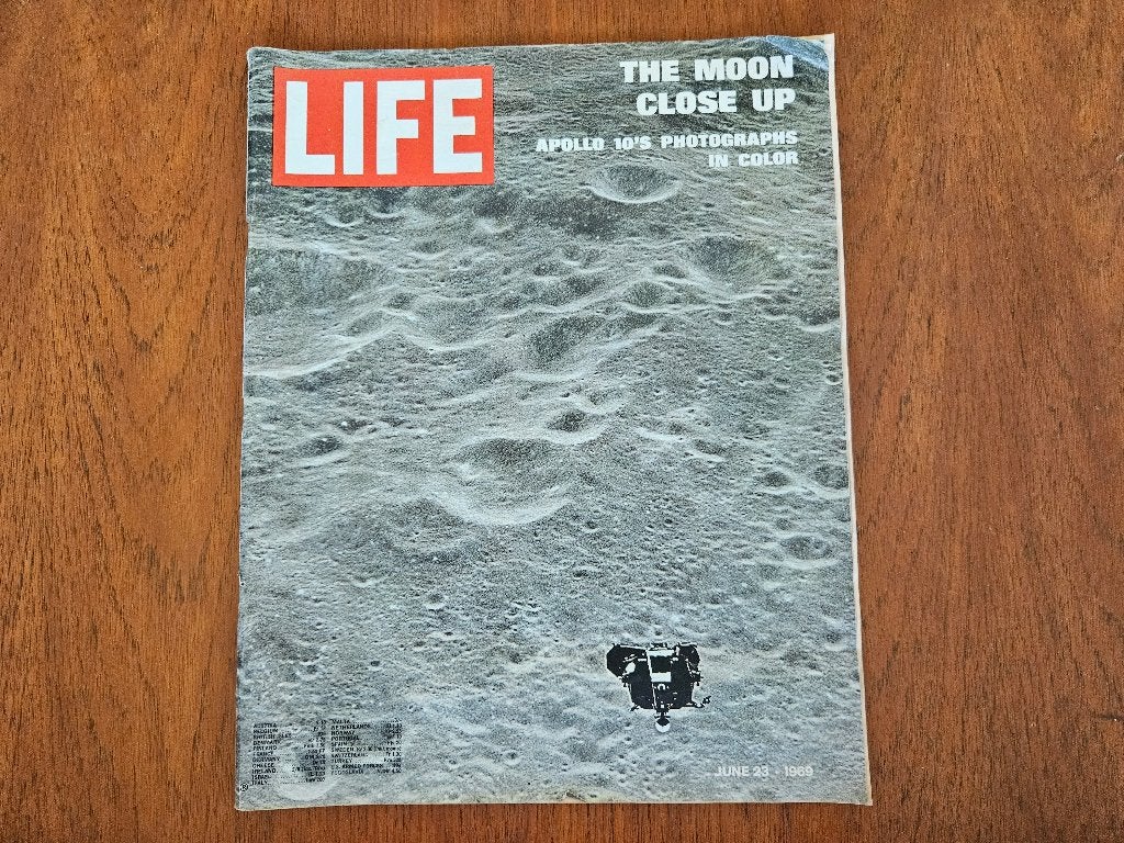 Life 23 June 1969 Tijdschrift | The Moon Close Up, Ophalen of Verzenden, Gelezen, Wetenschap en Natuur