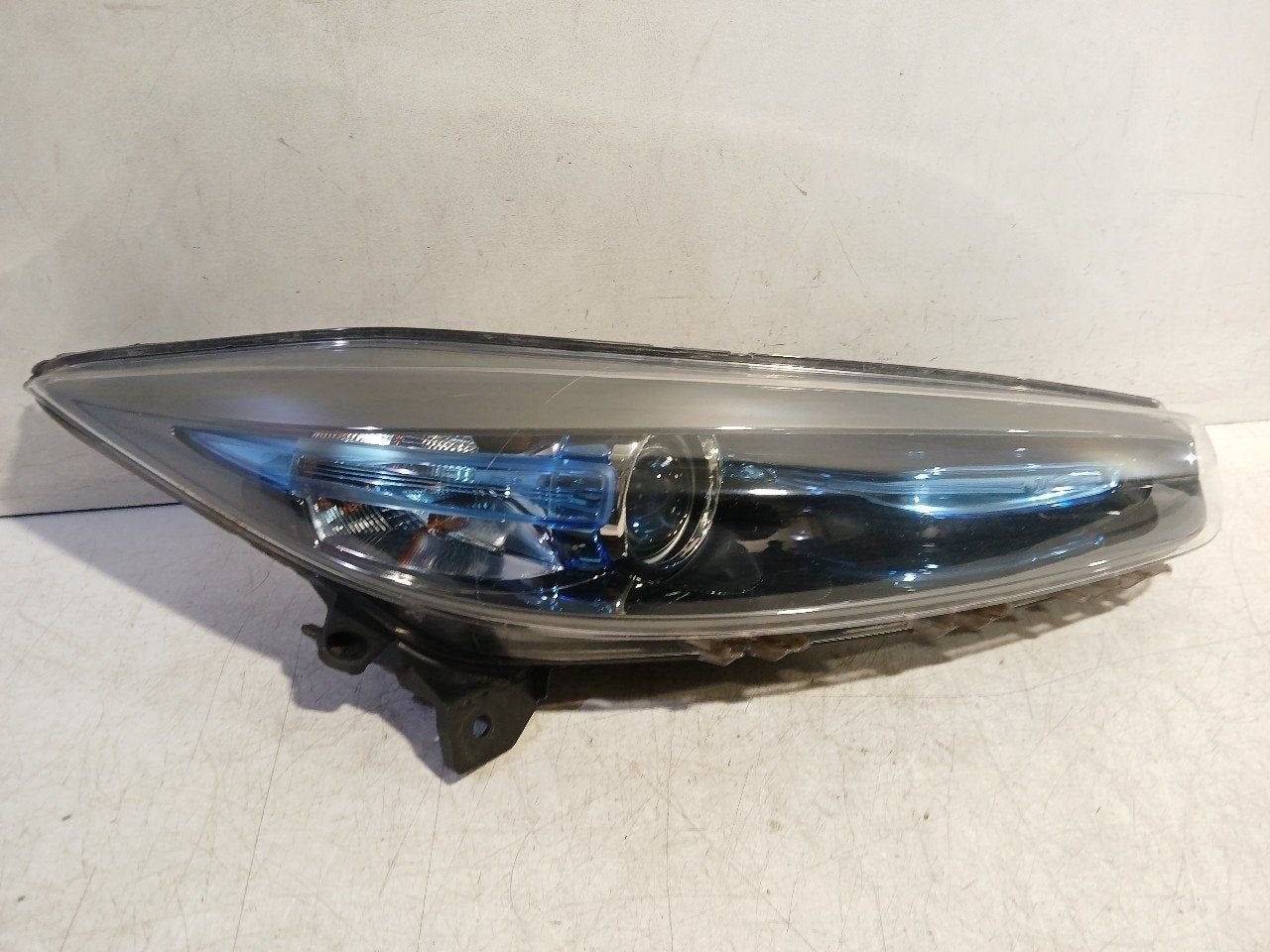 Koplamp rechts Renault Zoé, Auto-onderdelen, Onderdelen@venauto.nl, Van der Ven Autorecycling B.V., Gebruikt, Ettenseweg 76, 4706 PB Roosendaal, The Netherlands