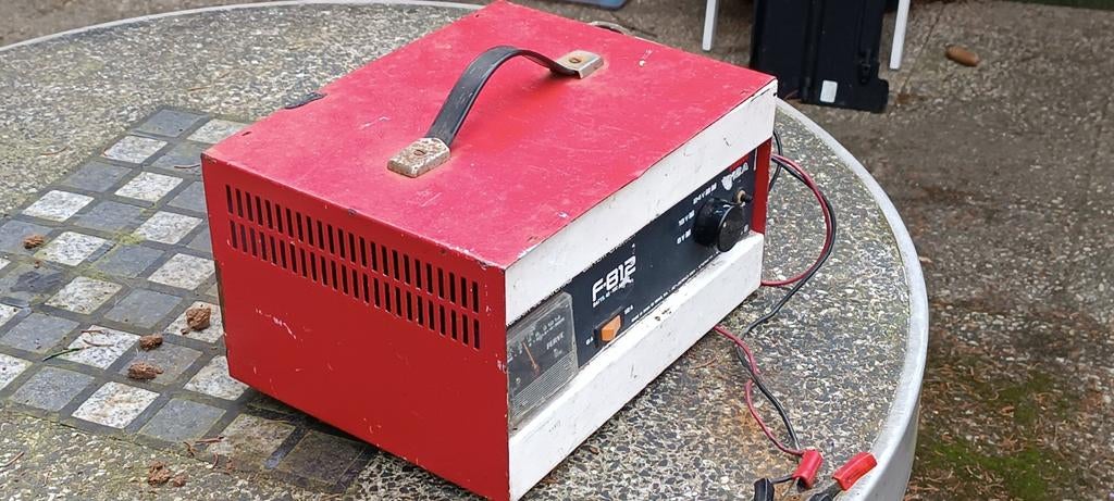 Acculader /6/12/24 volt+ starthulp, Ophalen of Verzenden