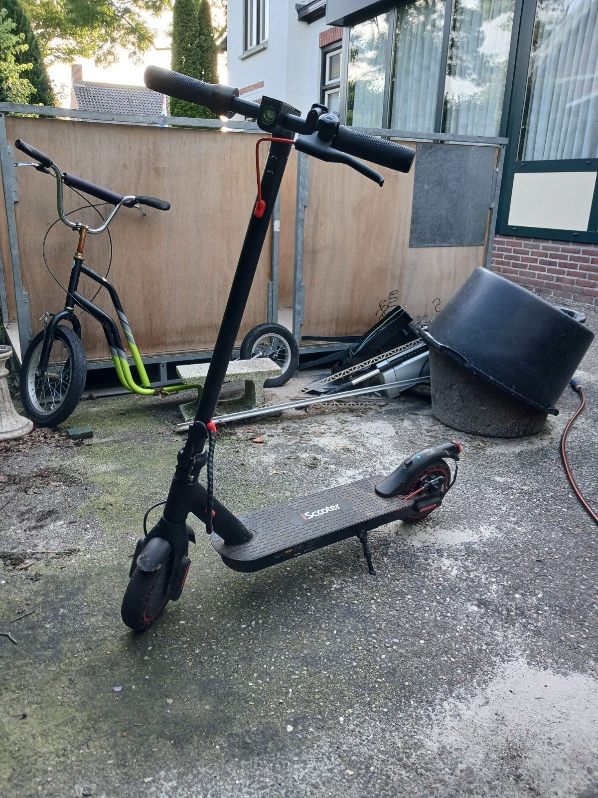 iScooter elektrische step - Zo goed als nieuw, Fietsen en Brommers, Steps, Zo goed als nieuw, Elektrische step (E-scooter), Ophalen of Verzenden
