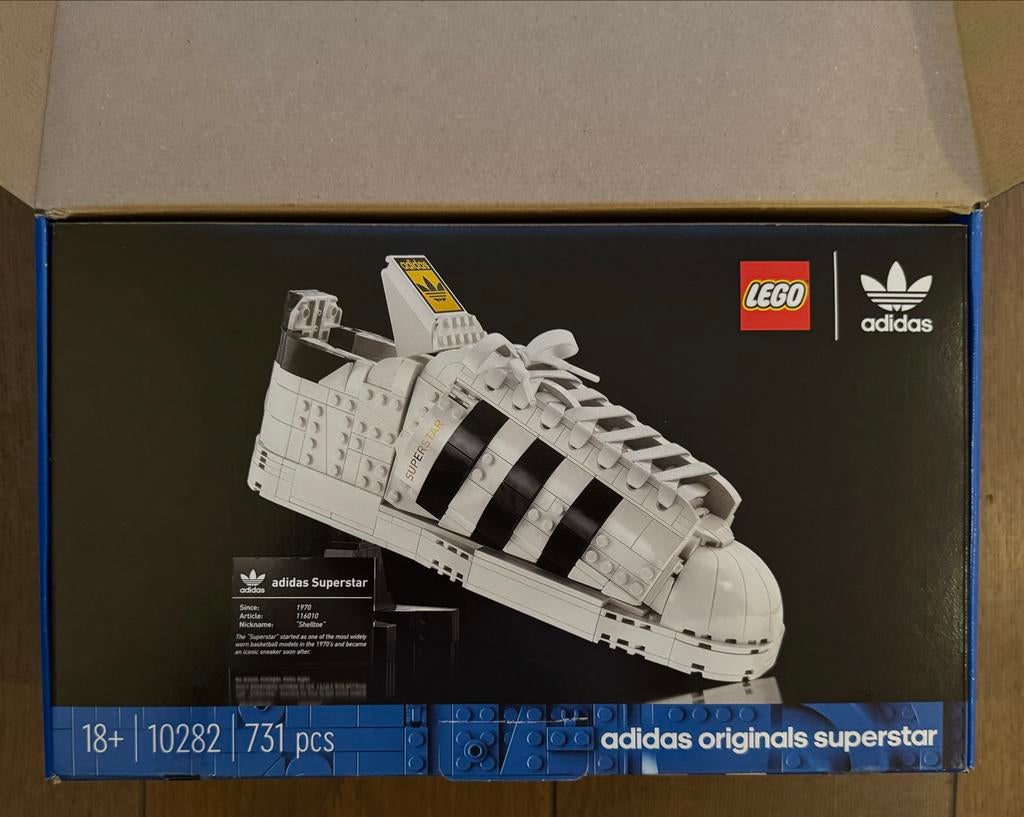 LEGO Adidas Originals Superstar 10282, Kinderen en Baby's, Speelgoed | Duplo en Lego, Ophalen of Verzenden, Nieuw, Complete set