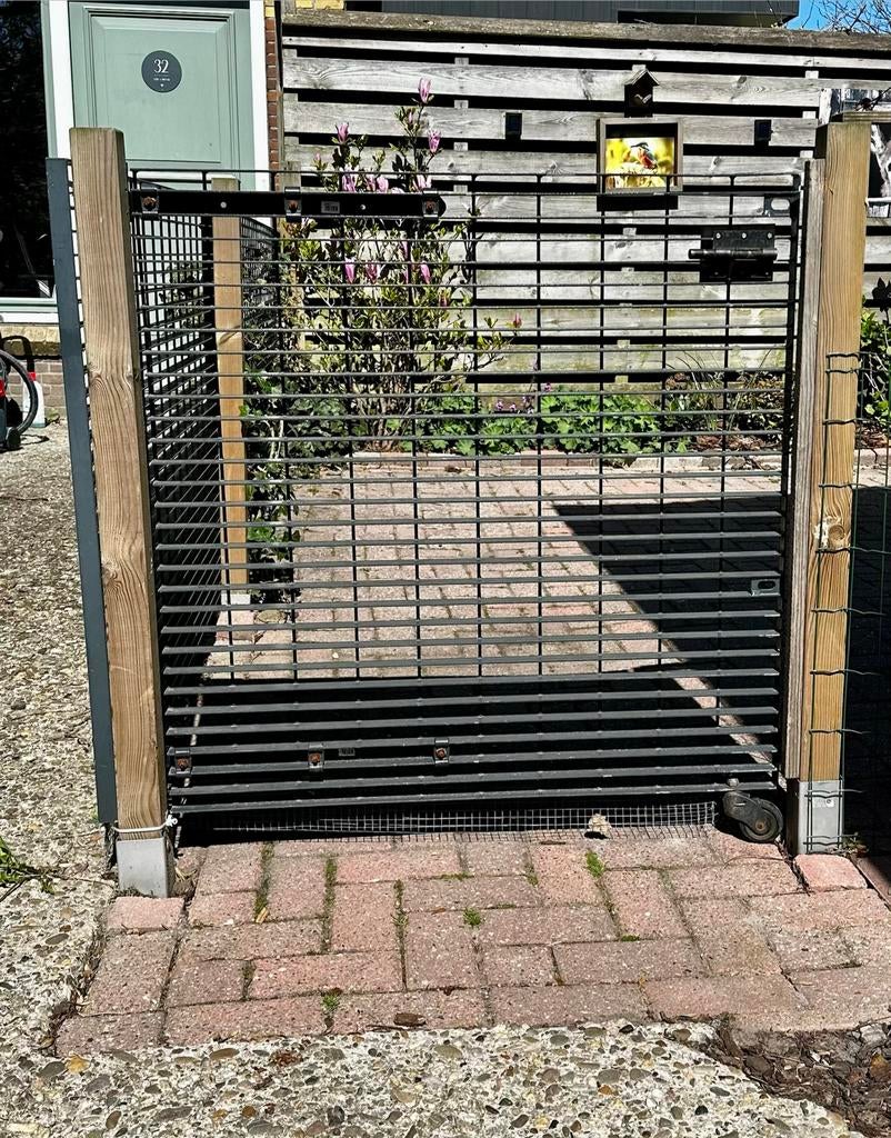Drie ijzeren hekwerken in diverse formaten, Tuin en Terras, Tuinhekken en Hekwerk, Gebruikt, Tuinhek, IJzer, Ophalen