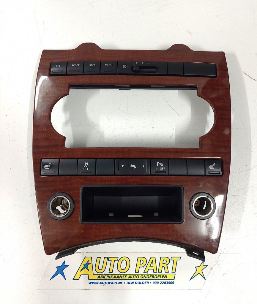 Jeep Grand Cherokee radio paneel 2005-2007, Gebruikt, PO Box 21-8004 | Auburn Hills, MI 48321-8004, Ophalen of Verzenden, Jeep