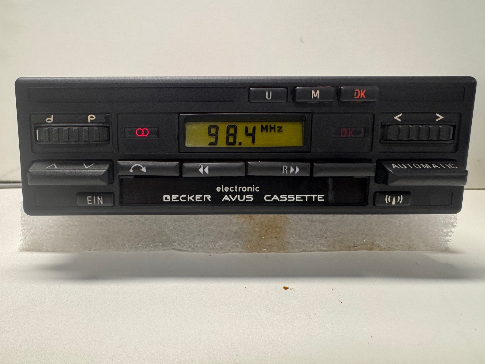 Becker Avus Electronic Stereo BE0798, Auto diversen, Ophalen of Verzenden, Gebruikt