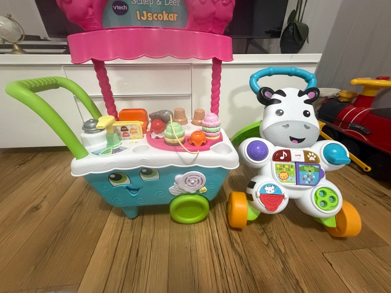 VTech IJscokar & Fisher-Price Zebra Loopwagen, Ophalen, Gebruikt, Overige typen, Met licht