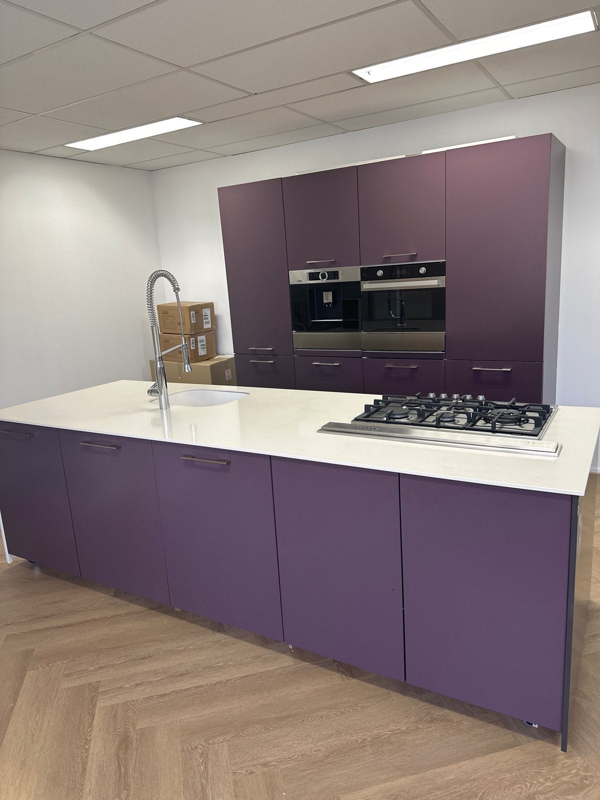 Moderne Keuken met Eiland en Apparatuur, Ophalen, Gebruikt, Overige kleuren, Overige typen