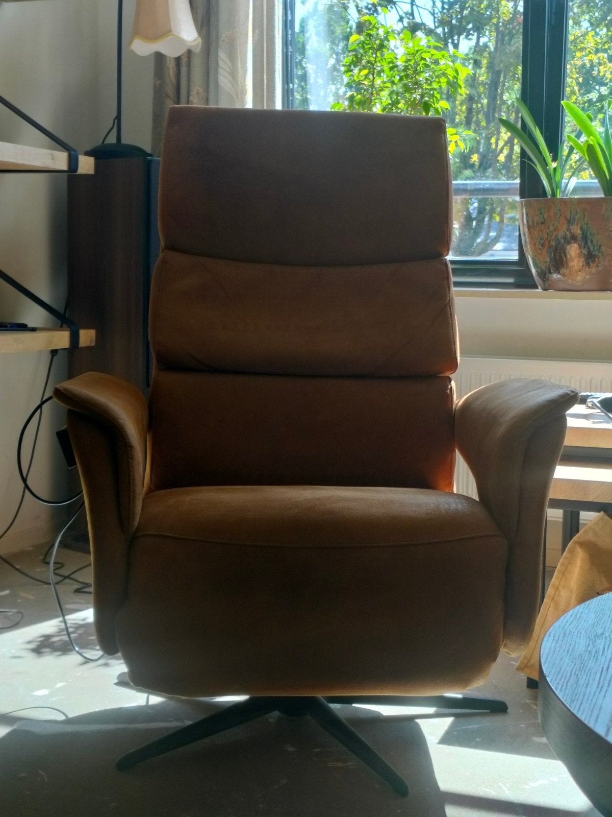 Comfortabele relaxfauteuil met sta-op functie, Ophalen, Gebruikt, Bruin, Modern, Comfort