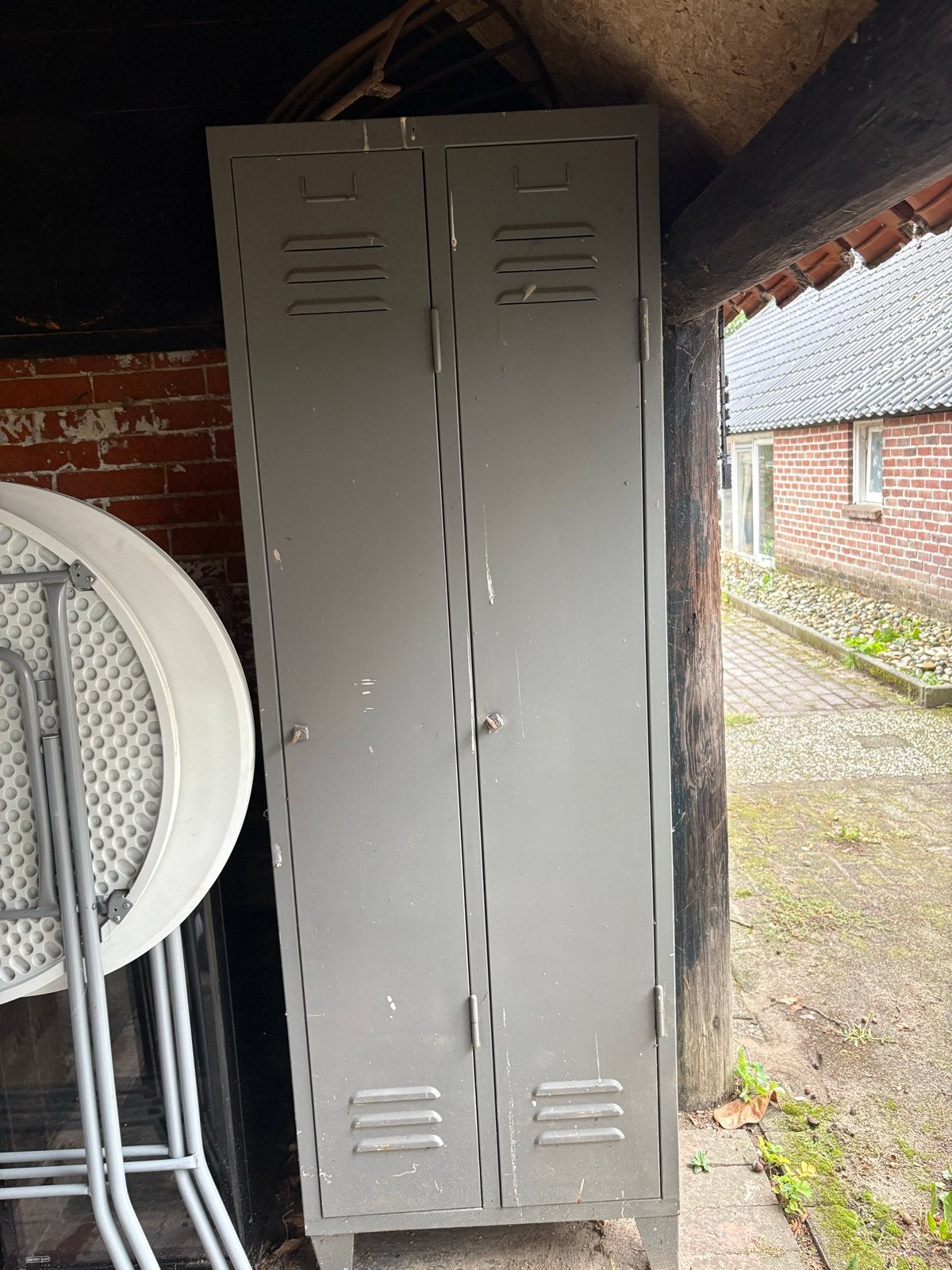 Stevige ijzeren kast, Ophalen, Gebruikt