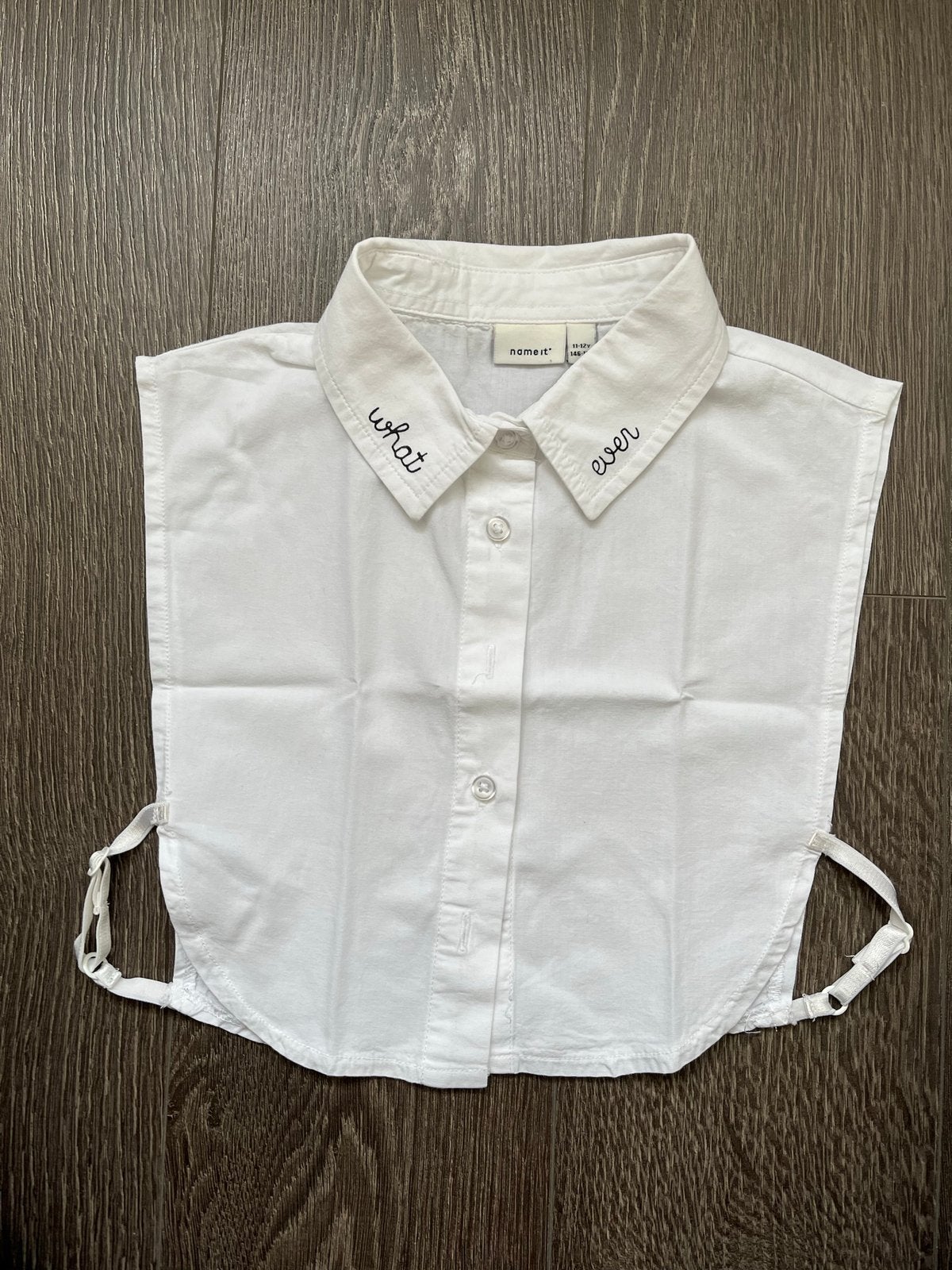 NIEUW Meisjes kraagje / kraag wit met opdruk Name it 146/152, Kinderen en Baby's, Ophalen of Verzenden, Nieuw, Meisje, Overige typen