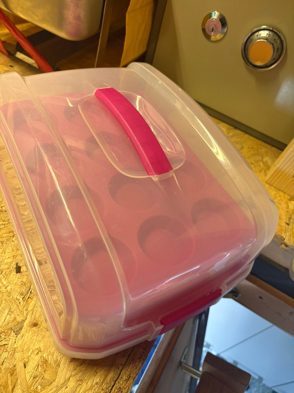 Cupcake bewaardoos, Ophalen, Zo goed als nieuw