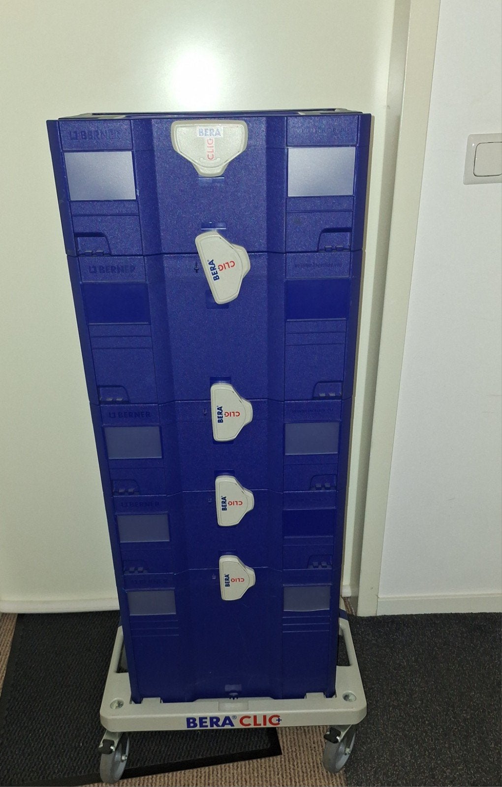 Berner Beraclick systeem 5 koffers op plateau met wielen, Ophalen, 100 cm of meer, 60 cm of meer, Overige typen