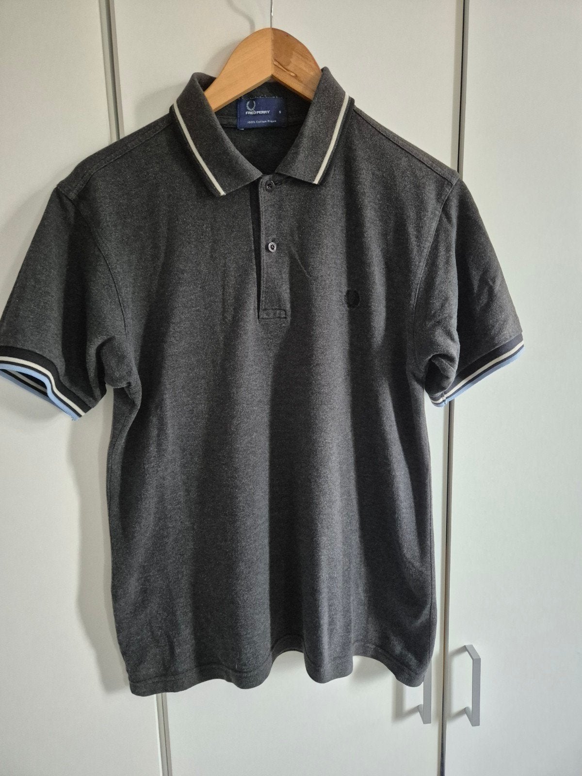 fred Perry S, Ophalen of Verzenden, Zo goed als nieuw, Fred Perry, Grijs