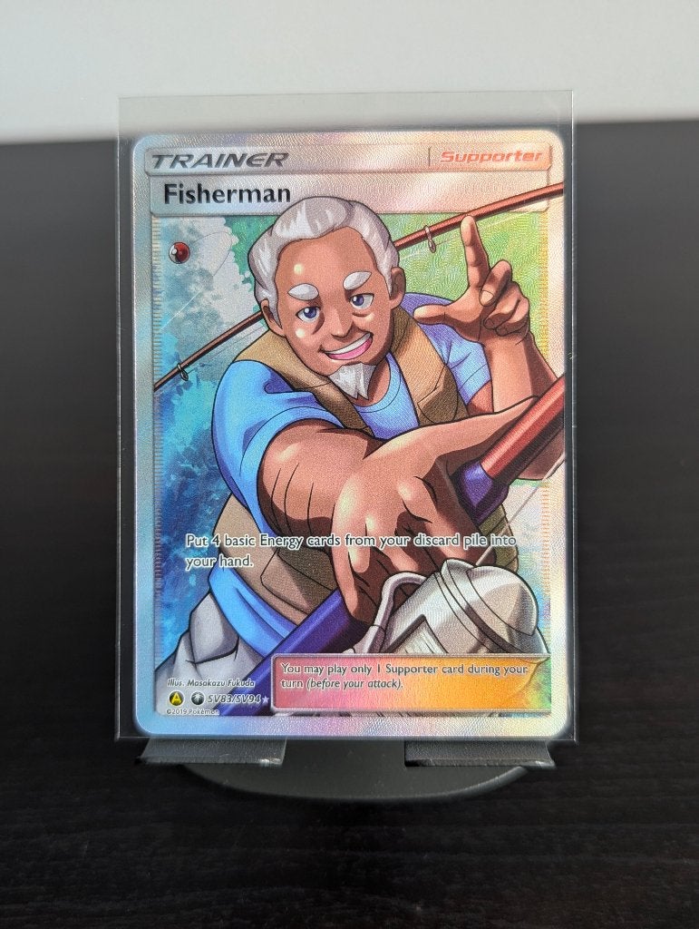 Fisherman (HIF SV83) Hidden Fates Pokémon Kaart, Hobby en Vrije tijd, Ophalen of Verzenden, Zo goed als nieuw, Losse kaart, Foil