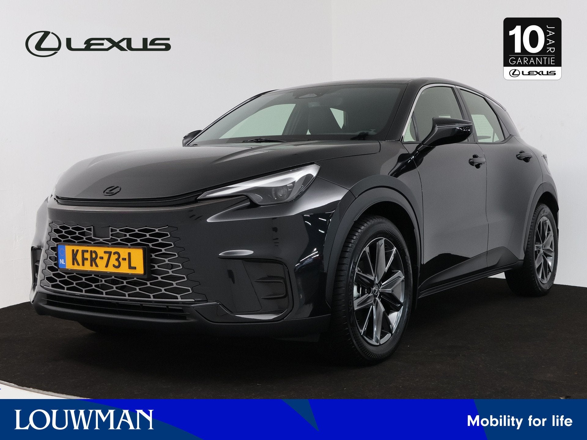 Lexus LBX Elegant 2WD | Navigatie | (bj 2026, automaat), Auto's, 12 maanden, 136 pk, Zwart, Bedrijf