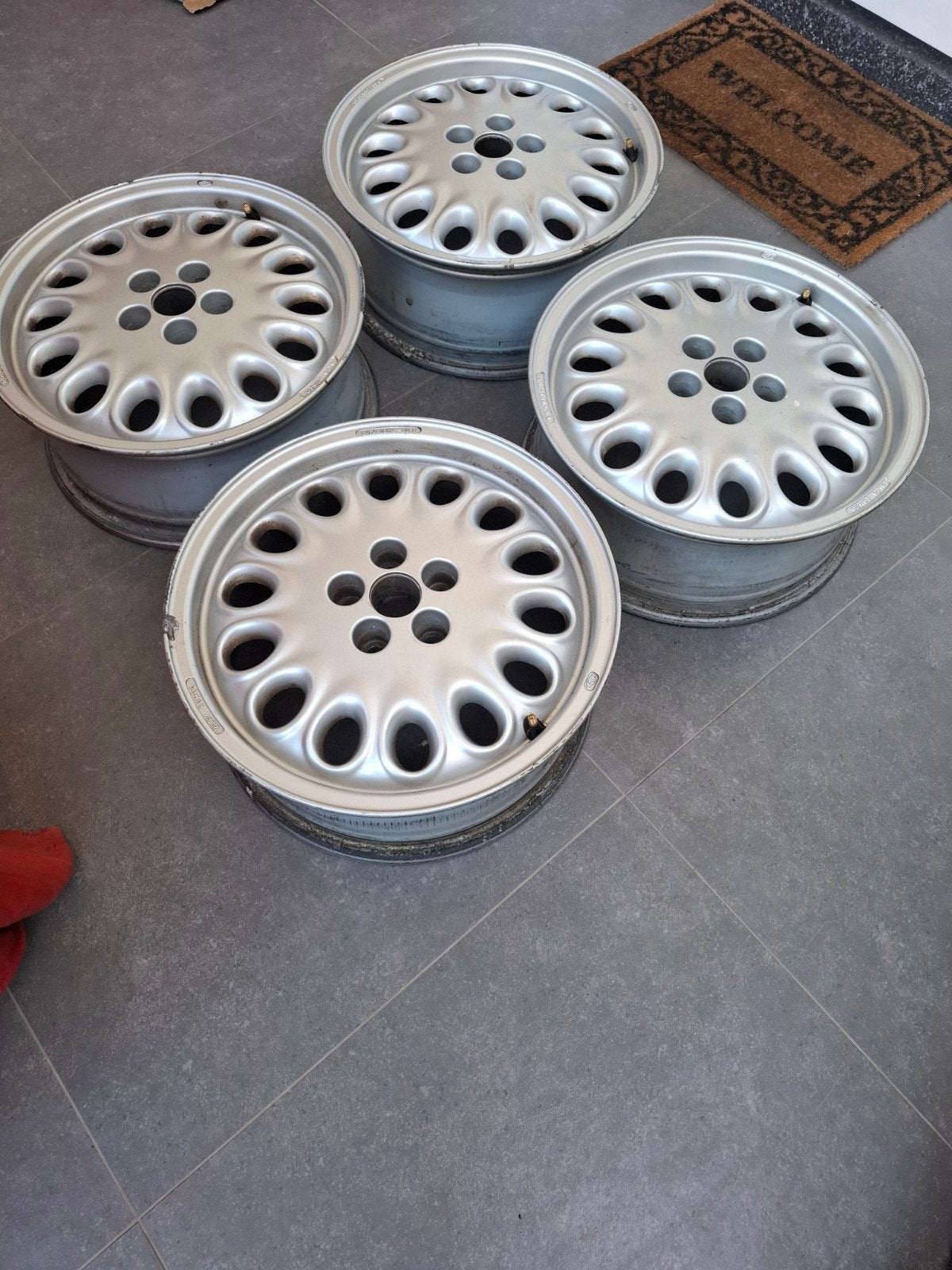 alfa romeo 5x98 past op 75, 916, 156 etc., Ophalen of Verzenden, Nieuw, Alfa Romeo