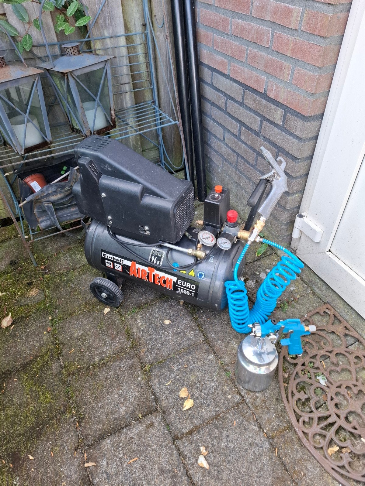 Airtech Compressor met tacker en accessoires, Doe-het-zelf en Verbouw, Compressors, Minder dan 25 liter, Ophalen, Gebruikt, Minder dan 200 liter/min