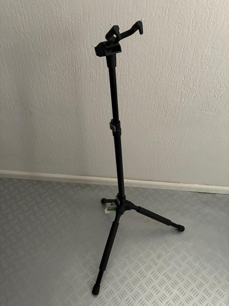 Konig & Meyer gitaarstandaard, Ophalen, Nieuw, Instrumentstandaard, Gitaar