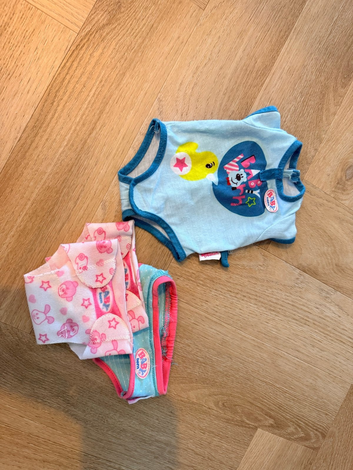 BABY born poppenkleding: rompertje en luier, Kinderen en Baby's, Ophalen of Verzenden, Zo goed als nieuw, Babypop