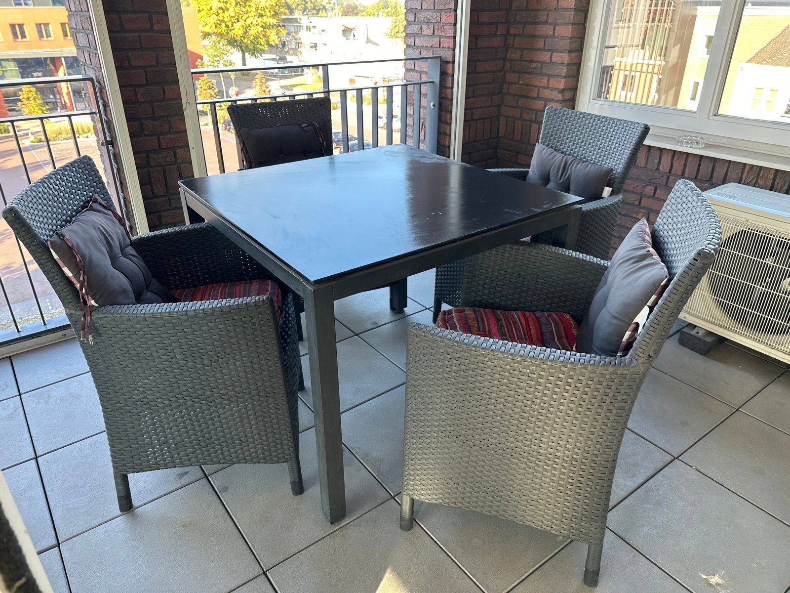 Tuintafel 90x90 met 4 stoelen, Tuin en Terras, Ophalen, 4 zitplaatsen, Gebruikt, Eettafel