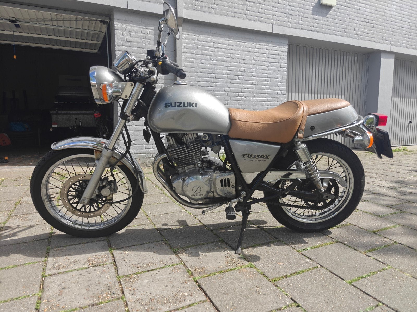 Suzuki TU250X uit 1998 met lage kilometerstand, 250 cc, Gebruikt, Particulier, Minimaal motorrijbewijs A2