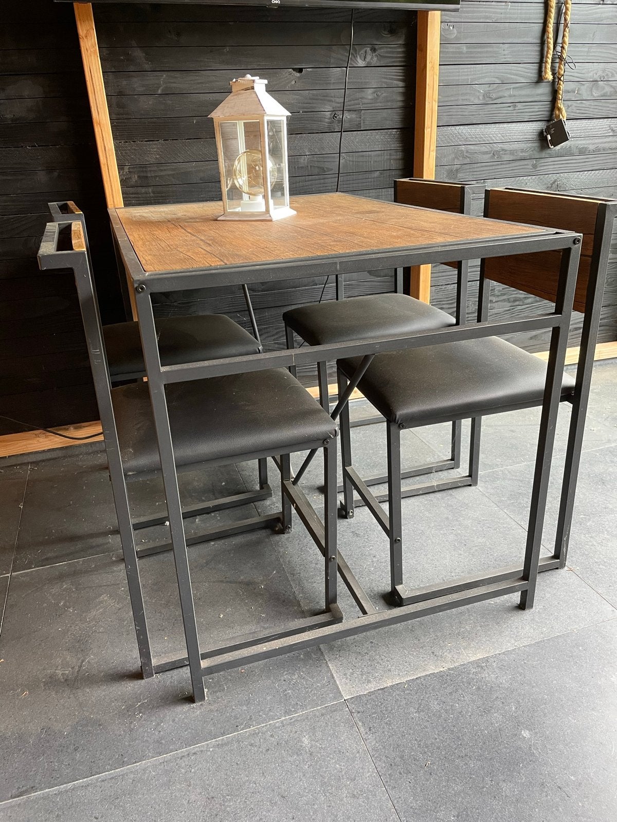 Tafel met stoelen - Compact en stijlvol setje, Gebruikt, 100 tot 150 cm, Metaal, Vier personen