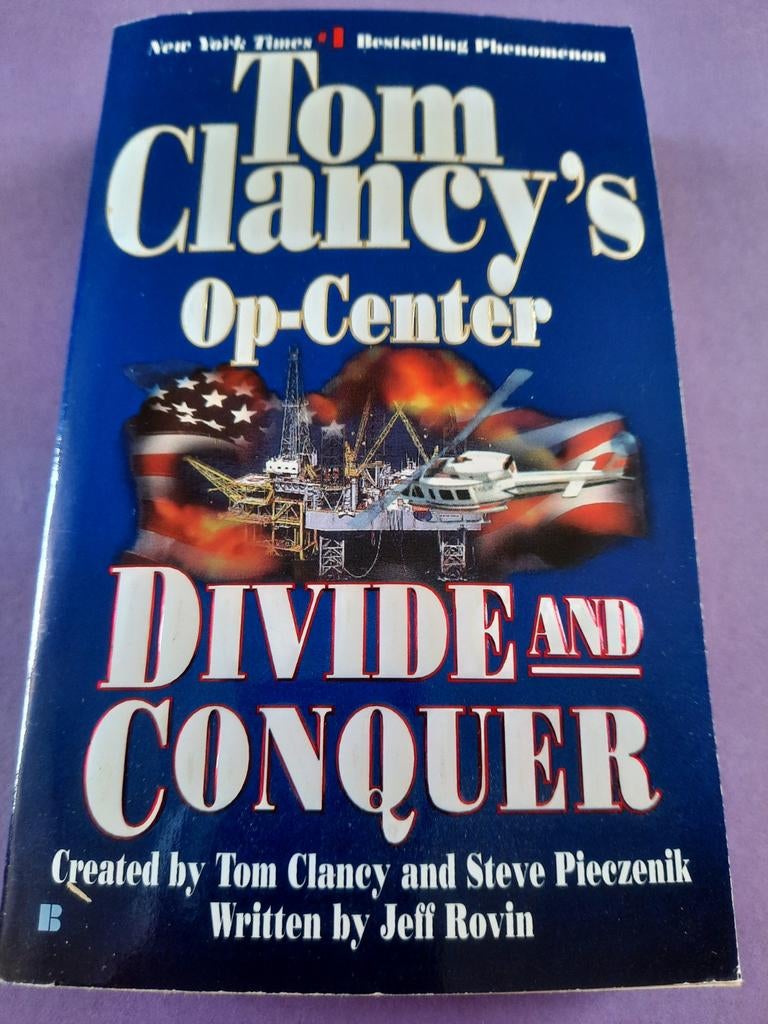 Tom Clancy's Op-Center. Divide and Conquer, Ophalen of Verzenden, Gelezen