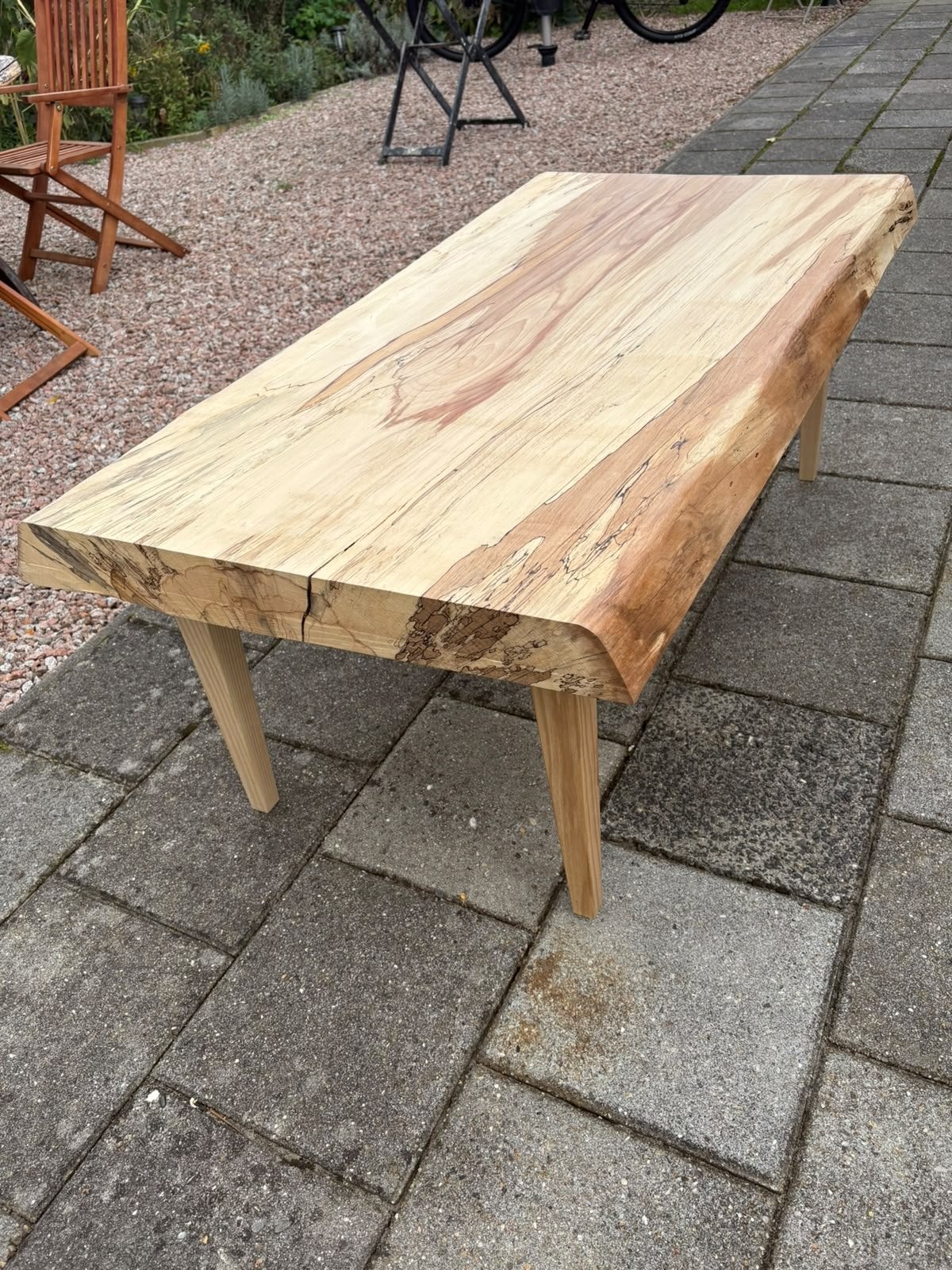 Unieke salontafel van kastanjehout - Handgemaakt, Huis en Inrichting, Ophalen, 100 tot 150 cm, 50 tot 100 cm, Zo goed als nieuw