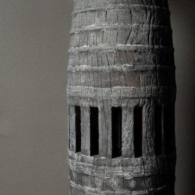 Oude houten wiel as baluster ornament lamp sober stoer uniek, Huis en Inrichting, Ophalen of Verzenden, Nieuw, Hout, 50 tot 75 cm