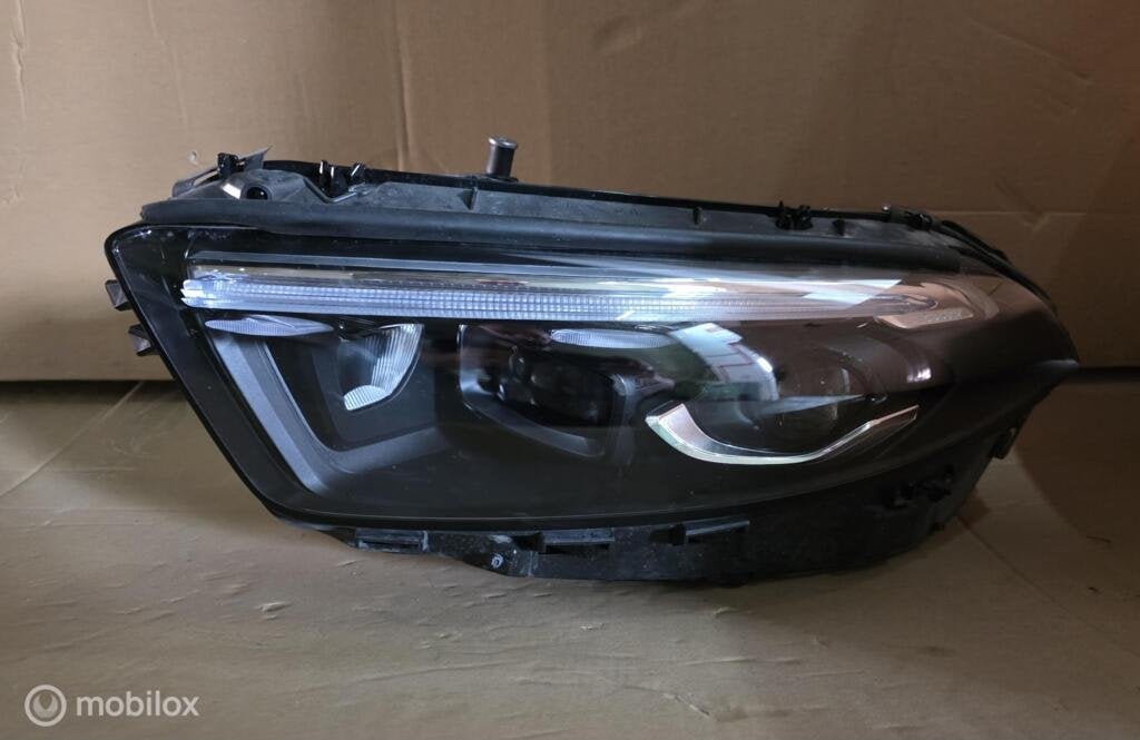 Mercedes A klasse Koplamp links facelift A1779066904, Gebruikt, Ophalen of Verzenden